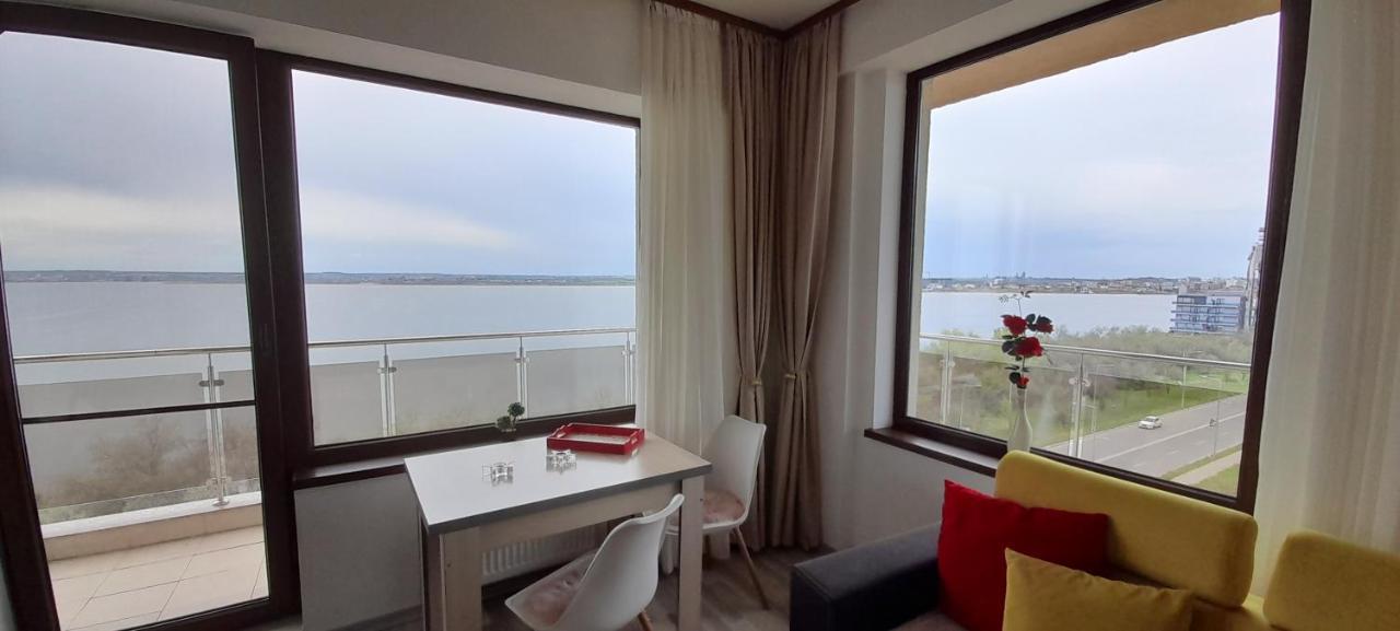 Bella Vista Summerland Mamaia Luaran gambar