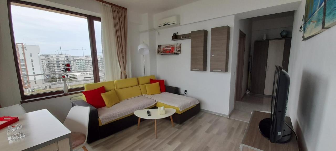 Bella Vista Summerland Mamaia Luaran gambar